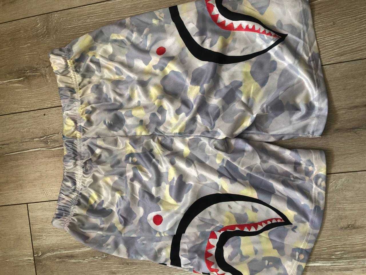 Шорты BAPE (разных цветов)