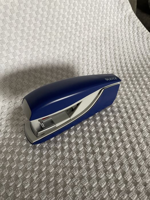 Zszywacz Leitz FC 5505 niebieski