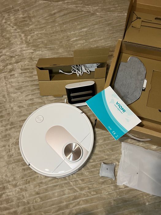 Робот пылесос VlOMI новый