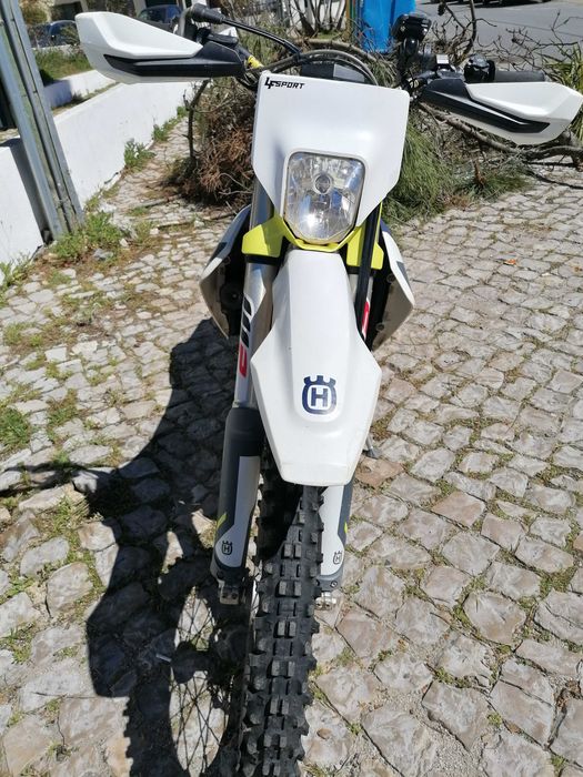 Husqvarna FE250 Matriculada