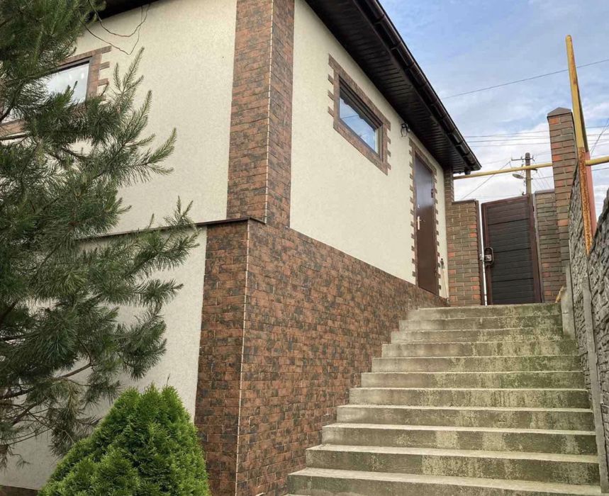 Продам дом центр пр. А. Поля рядом парк