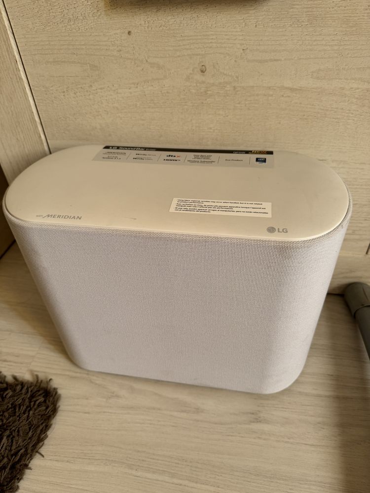LG Sound Bar Eclair QP5W