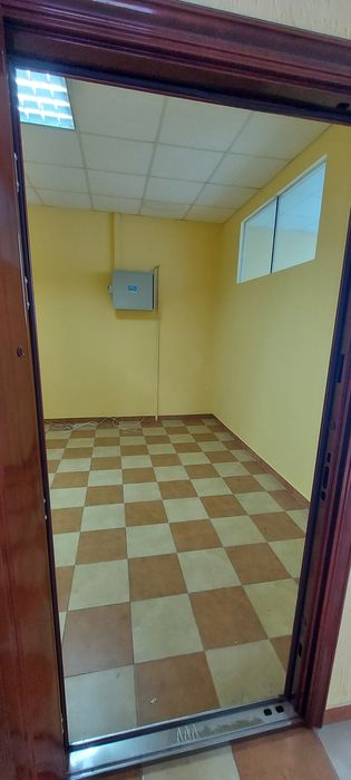 Юридична адреса. Сдам помещения различной квадратуры: 15 - 100 м. кв.