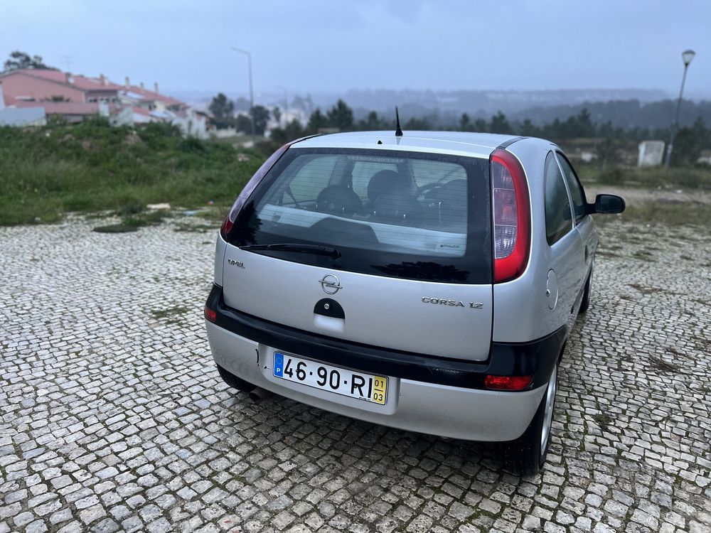 Opel Corsa 1.2 - Apenas 174.000kms