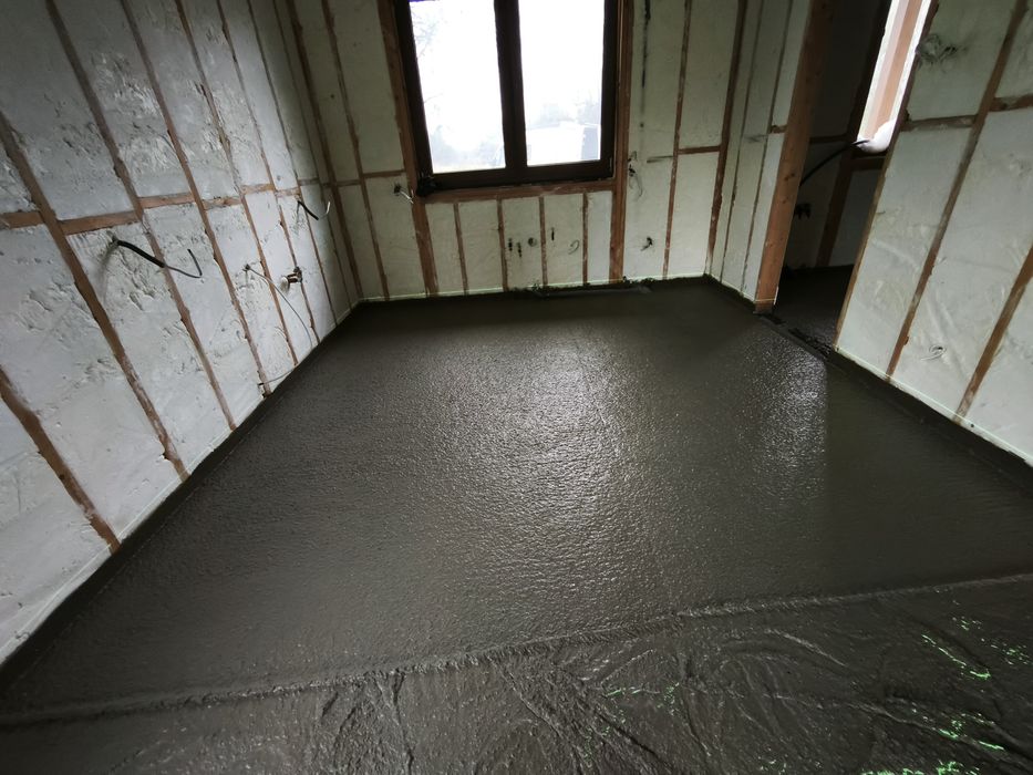 Wylewka anhydrytowa, płynny styropian, pianobeton, styrobeton, tynki