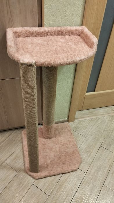 кігтеточка , дряпалка,,будиночок для котів