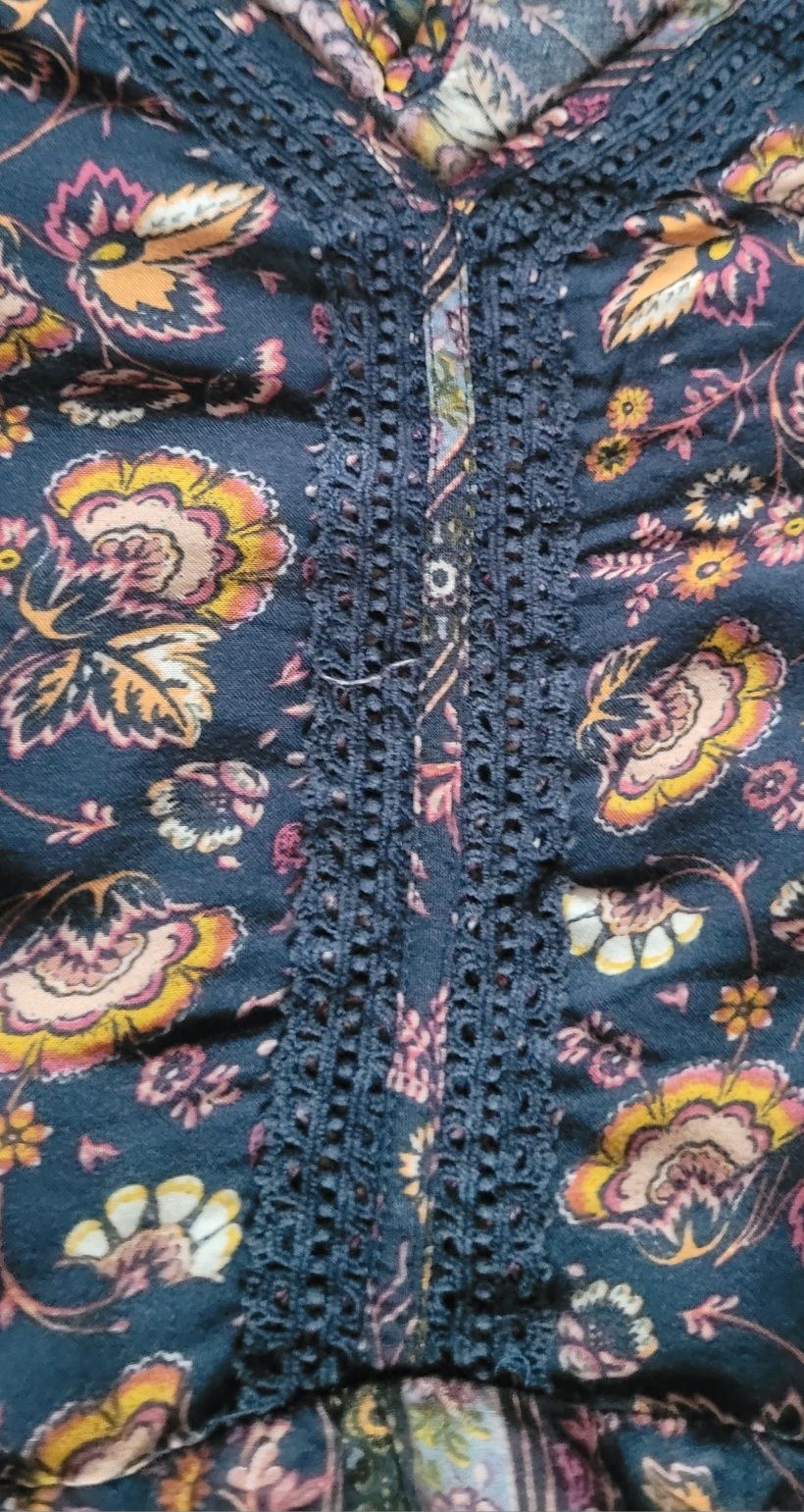 Usa Art Class zwiewna bluzeczka stylowa rayon hit
