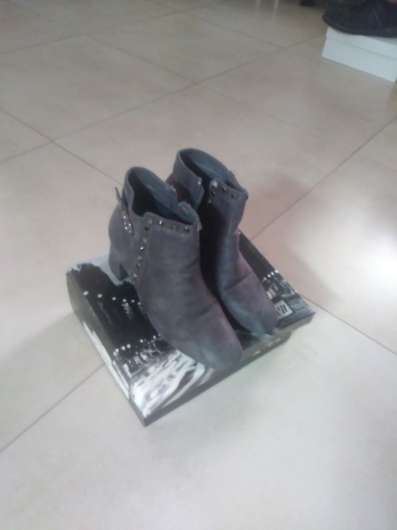 Buty wiosenne botki