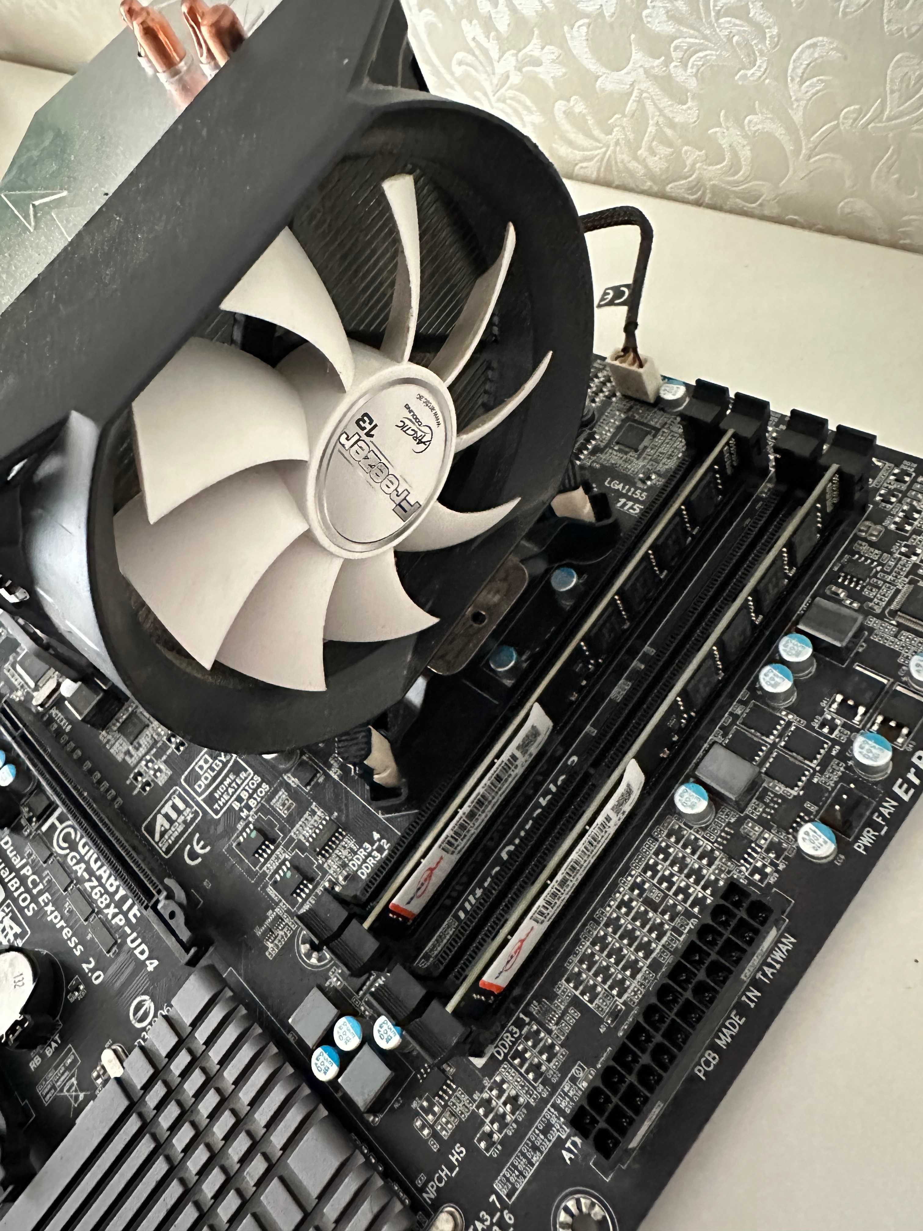 Комплект материнська плата Gigabyte GA-Z68XP-UD4 i7-2600K 16GB