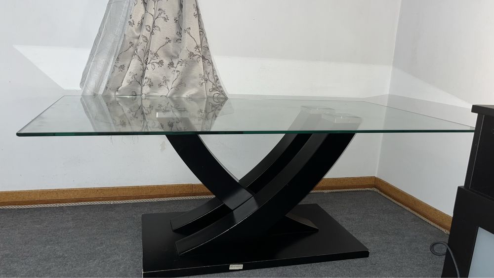 Mesa de centro de vidro em otimo estado