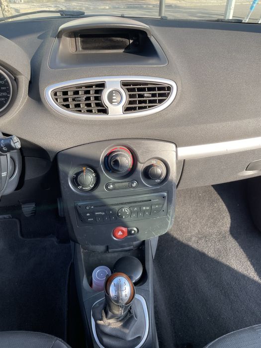 Renault clio 1.5 dci