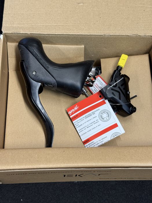 Nowe Klamkomanetki  Campagnolo Ekar 1x13 Speed Disc Gravel Tarcze