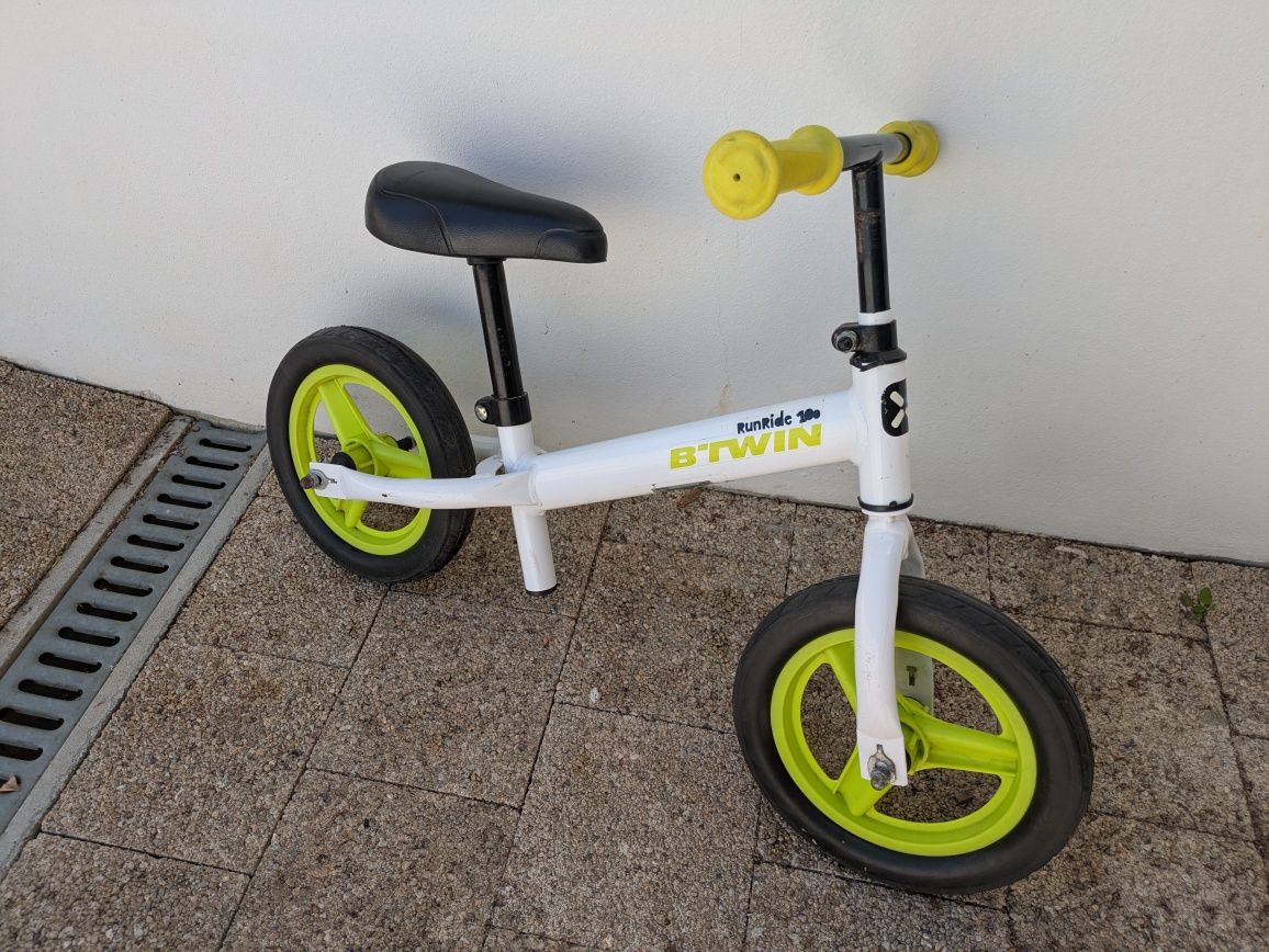 B'Twin RunRide 10