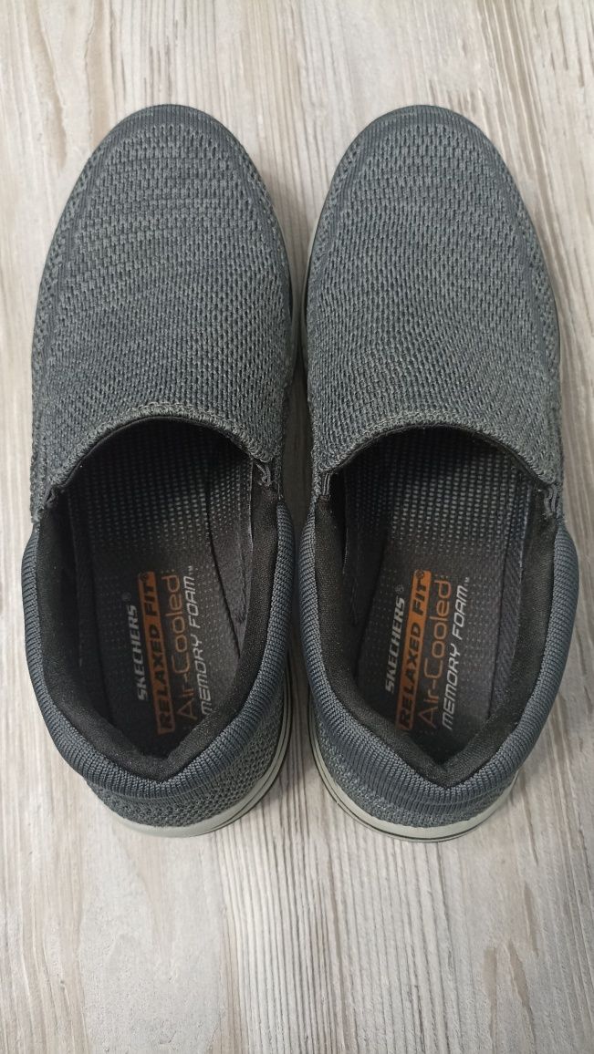 Skechers Mens Relaxed Fit Expected Gomel, USA 9 (27 см), б/в