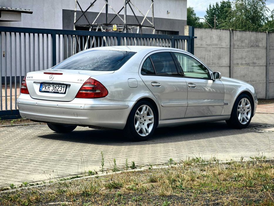 Mercedes E klasa w2111 jasne skóry, automat, tempomat.