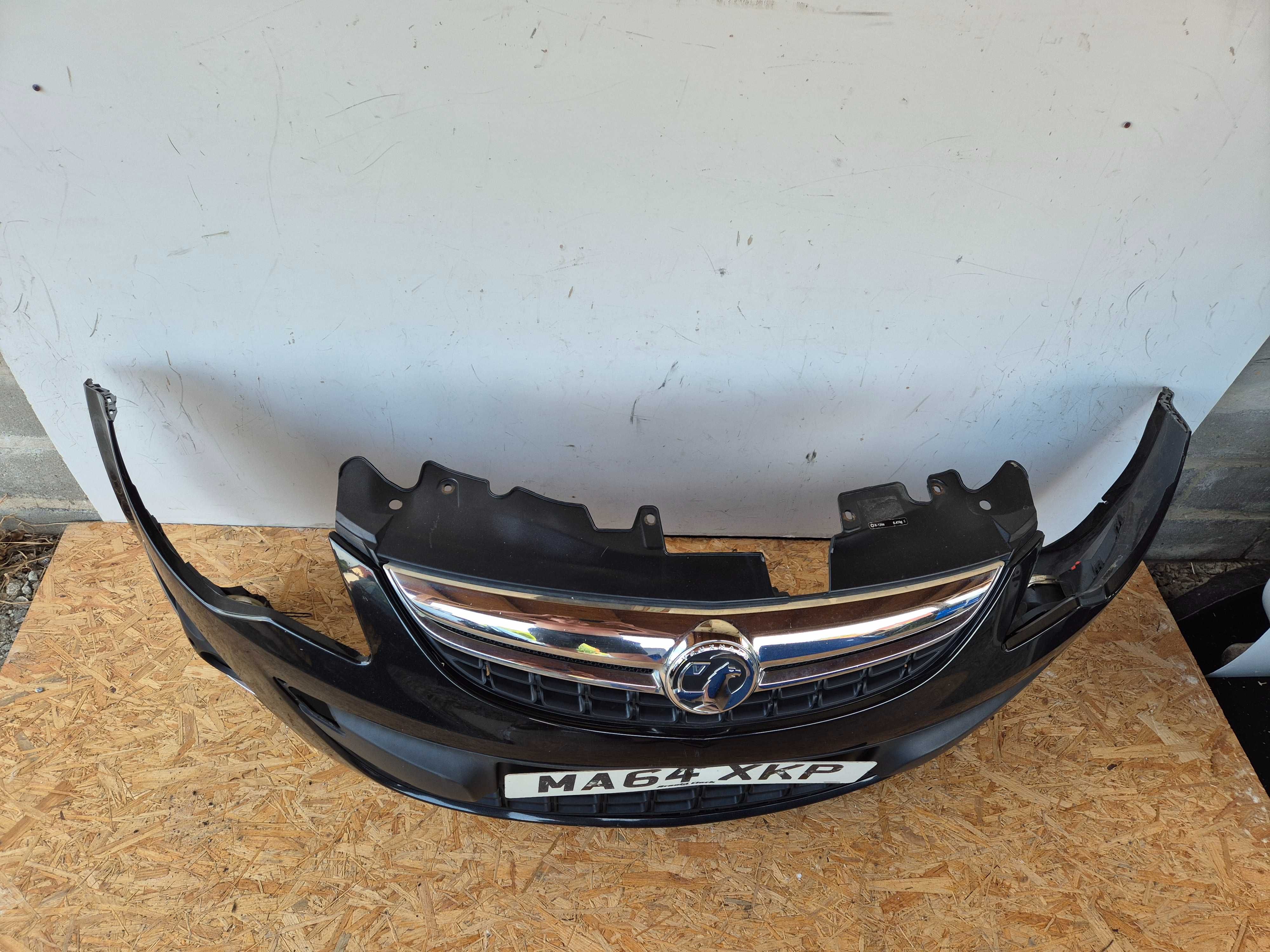 Opel Corsa D lift zderzak przedni przód.