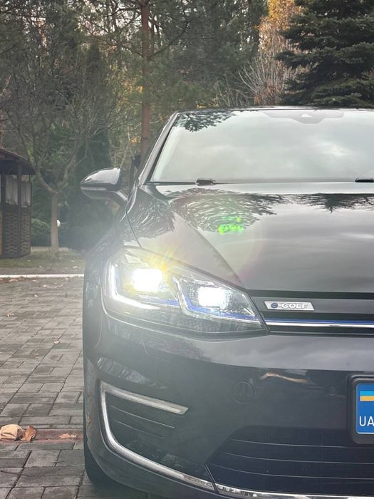 Volkswagen E-golf 2019