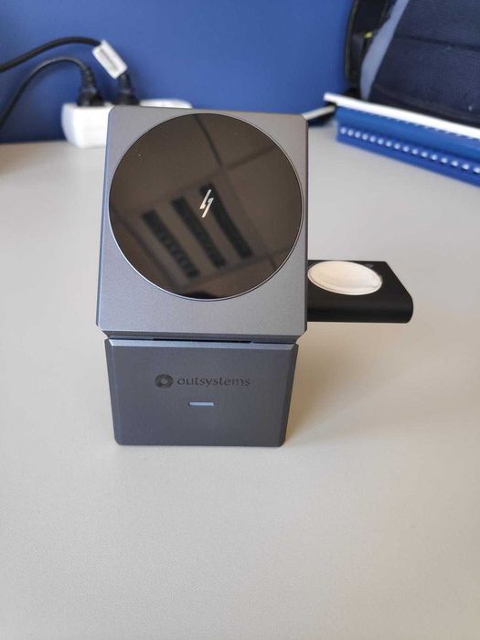 Carregador wireless 3 em 1 para dispositivos Apple