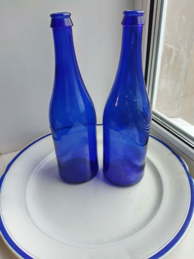 2 синие вазы стекло