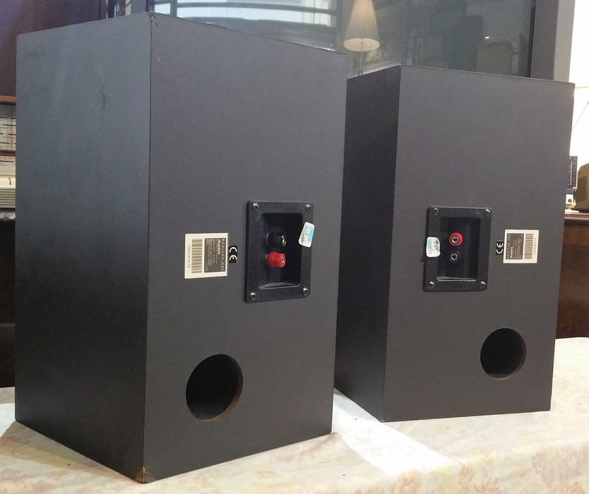 Colunas de Som Alesis (vários preços) - Grundig Clássicos