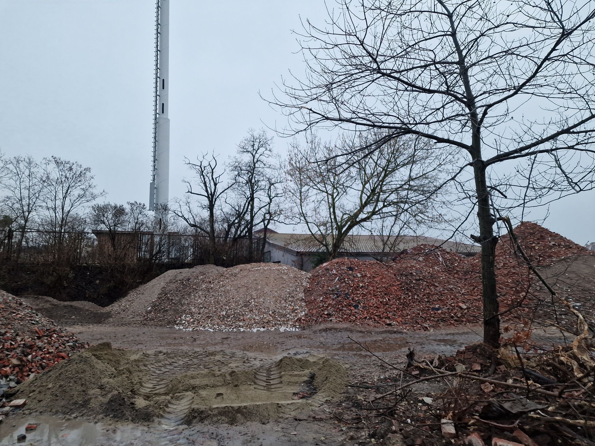 Gruz kruszony mieszany