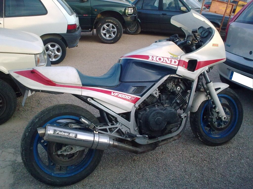 Honda VF1000F 1985