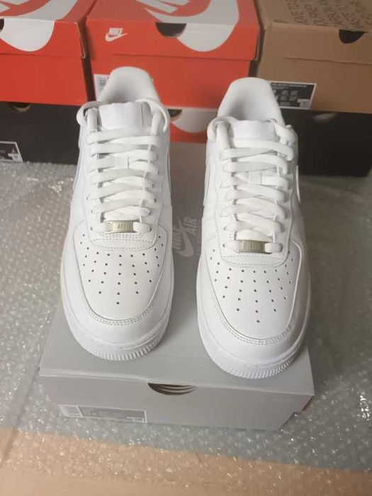 Buty-koszykówki-Air Force1Low'07White R.36