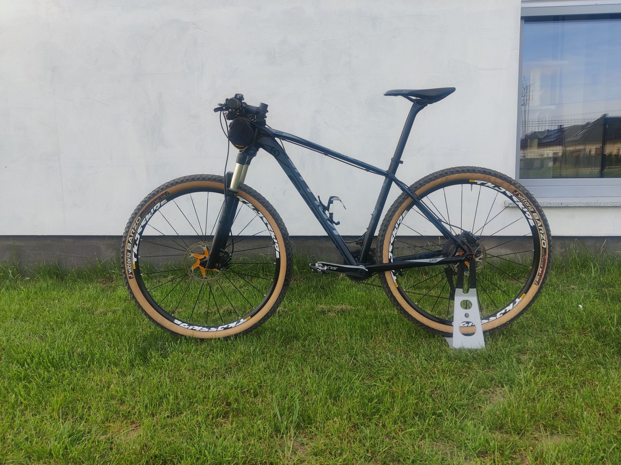 Kellys Gate 90 MTB XC rock shox Shimano SLx mavic