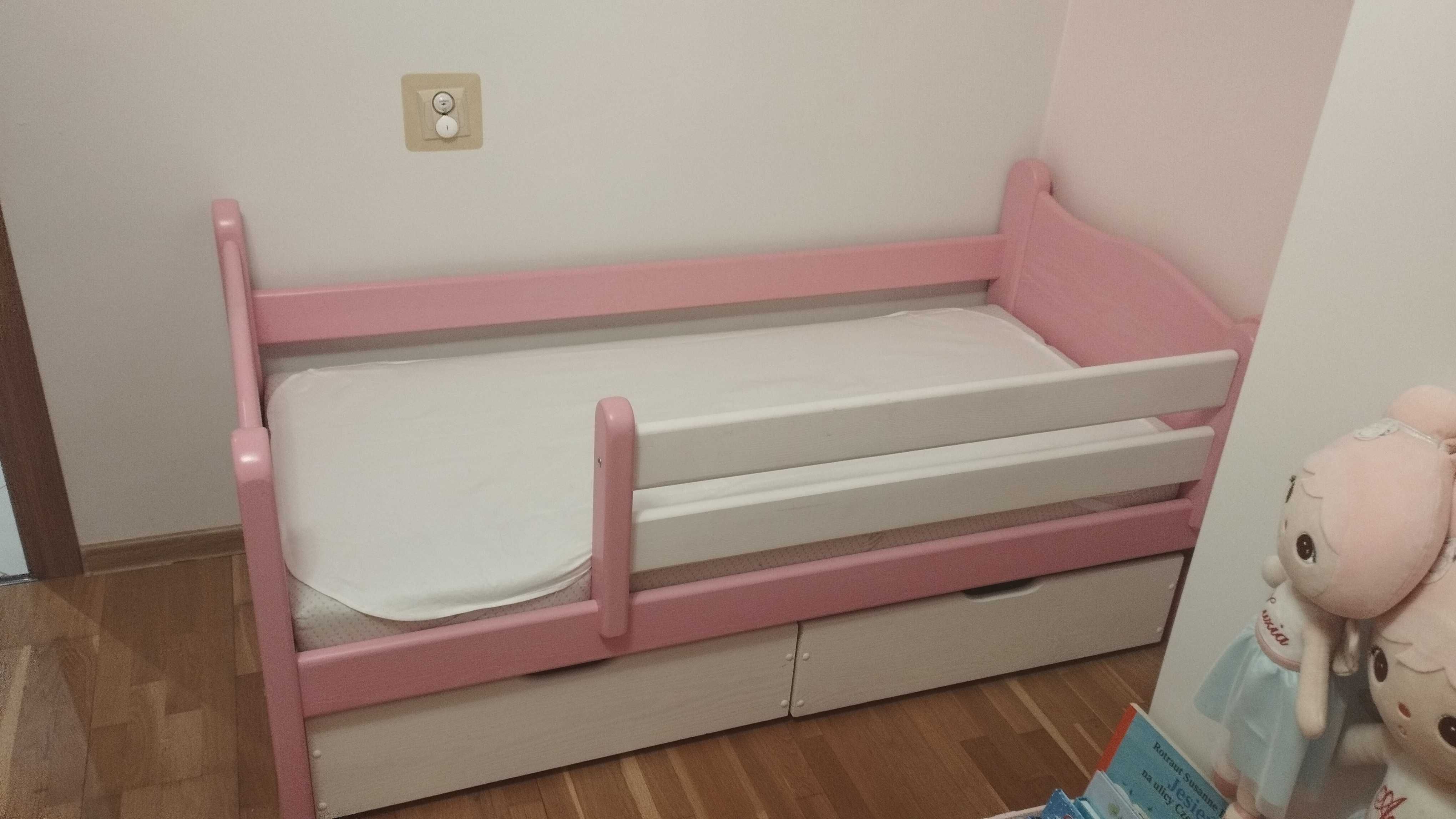 Łóżko dla dziewczynki