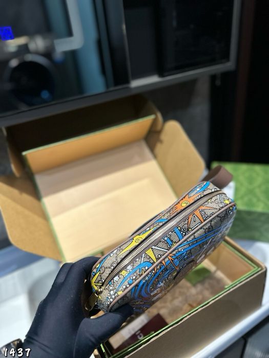 Сумка Louis Vuitton gcc мужская бежевая унисекс disney donald duck