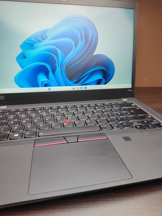 DOTYKOWY LAPTOP | ThinkPad P14s G2 | i7-1165G7 | Quadro T500 | 512SSD