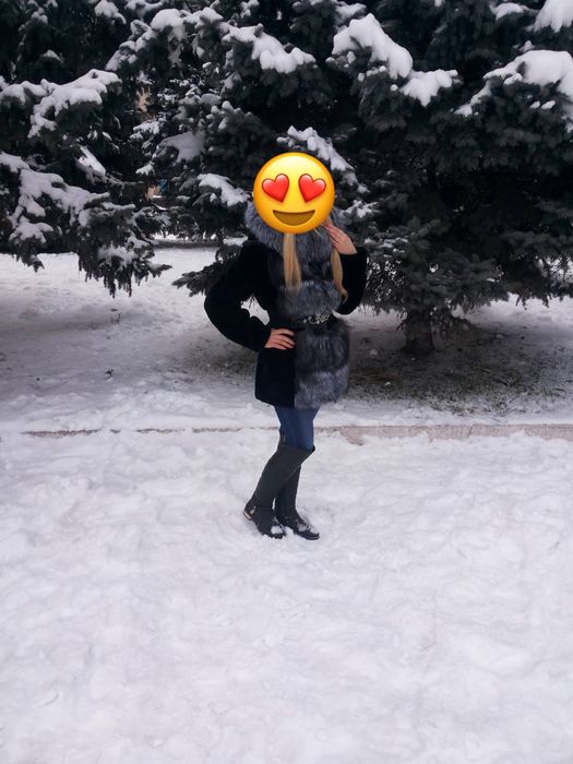 Futro naturalne z moutona i czarnoburki