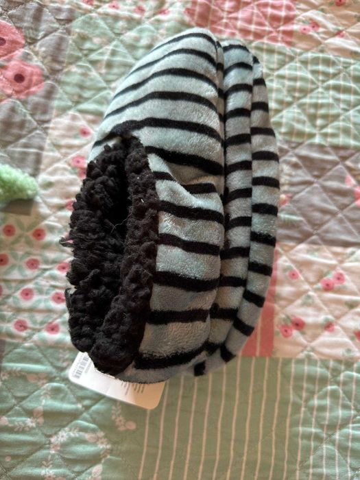 pantufas novas com etiqueta