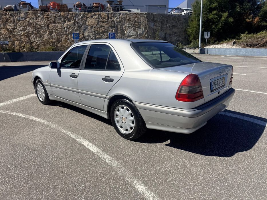 Vendo mercedes c220
