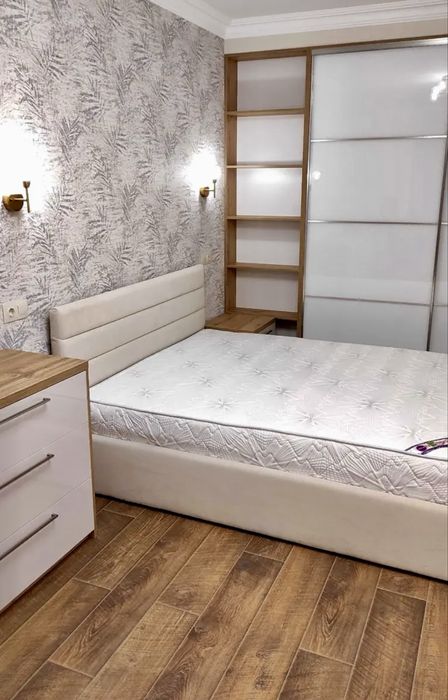 БЕЗ КОМІСІЇ 1- К. квартира вул. Пріорська /Полупанова 16 ЖК  Вишиванка