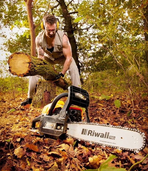 Mocna Piła Spalinowa Łańcuchowa Pilarka Olej Stihl Zestaw Prowadnica Ł