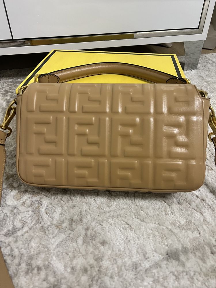 Сумка Fendi