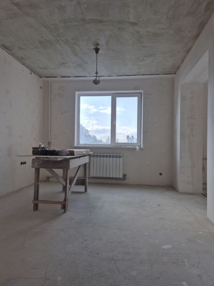 3 кімната квартира, без меблів, Барабашова 40,