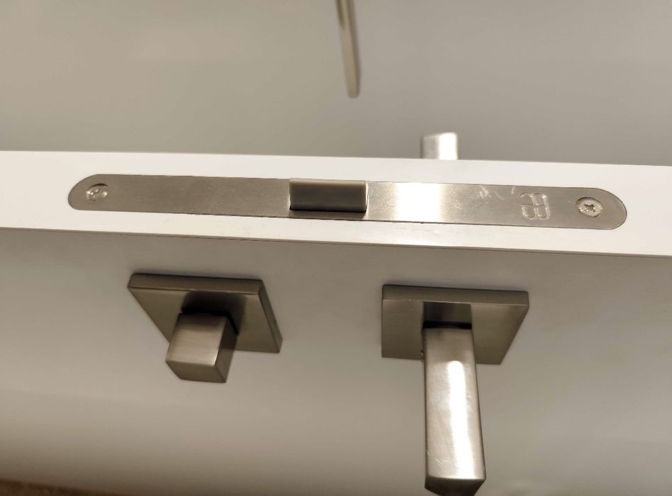 Монтаж дверей, плінтуса. Вінниця, Область. Установка дверей.