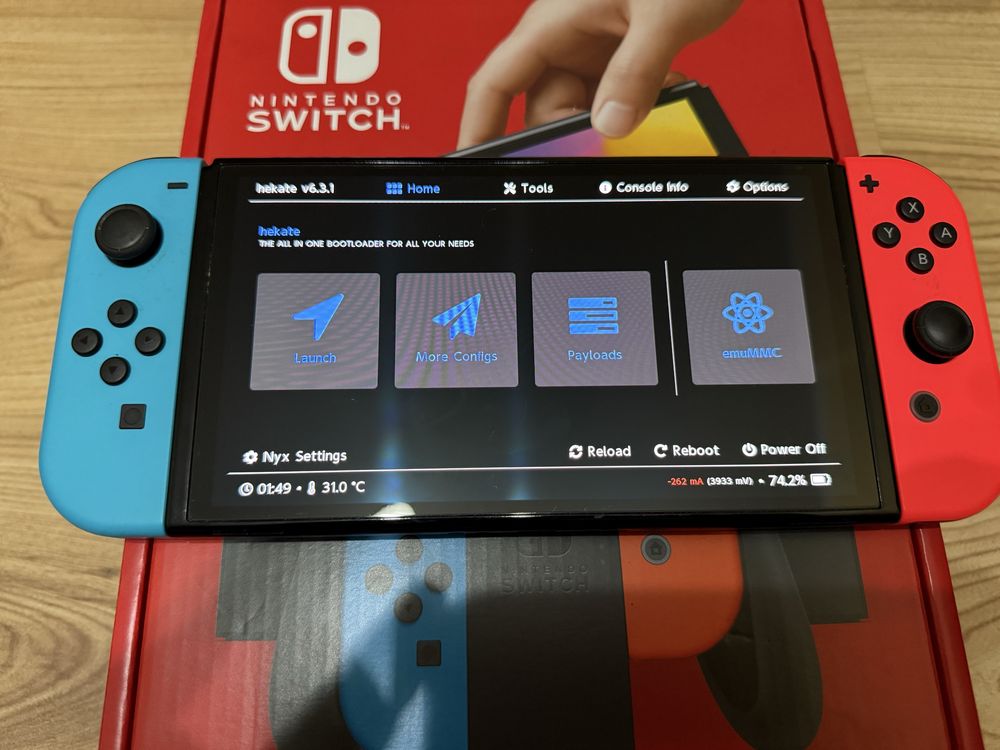 Przerobiona Nintendo Switch Oled 256gb CFW Atmosphere Picofly RP2040