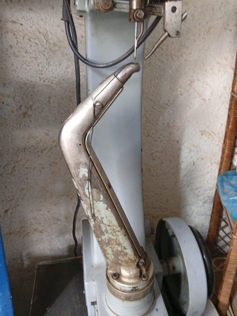 Máquina de coser solas OBE 2