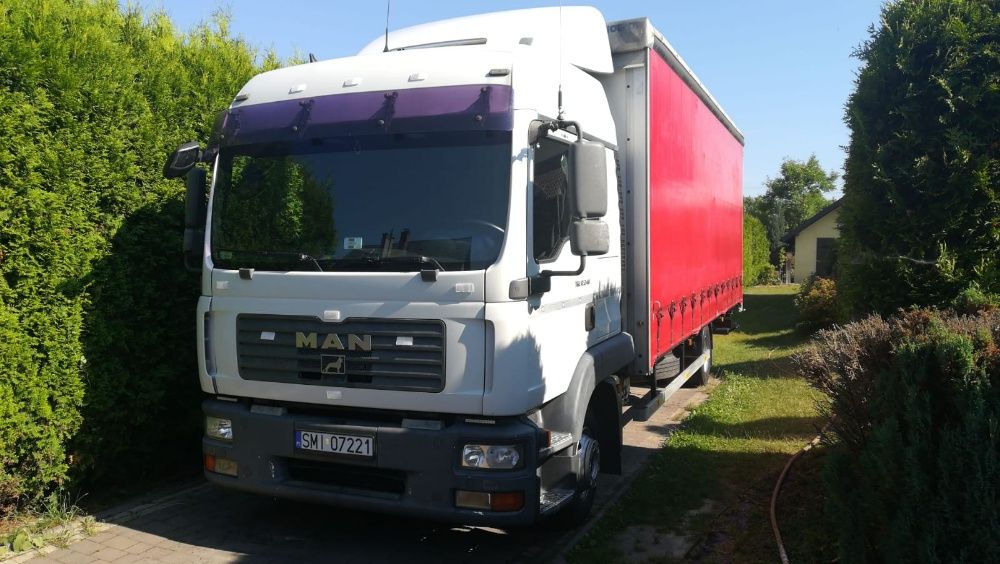 Transport ciężarowy solówka ciężarówka 5,8 ton firanka winda 1,5t