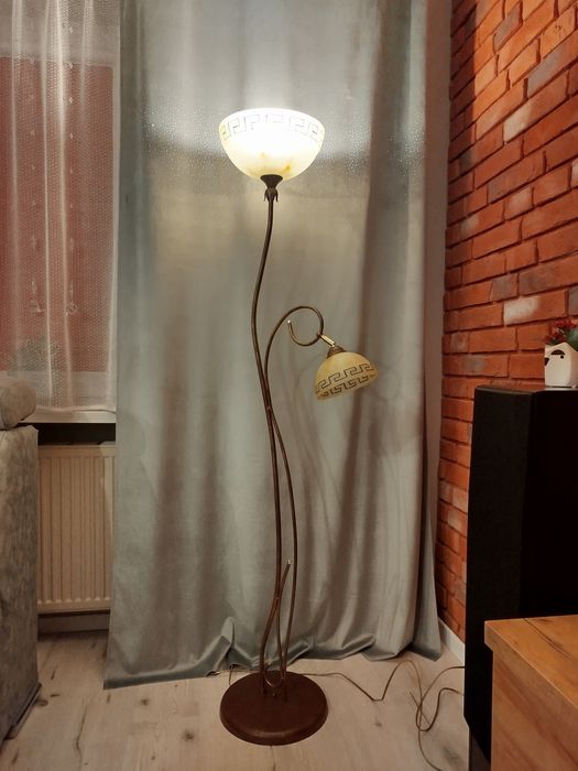 Lampa podłogowa wzór grecki