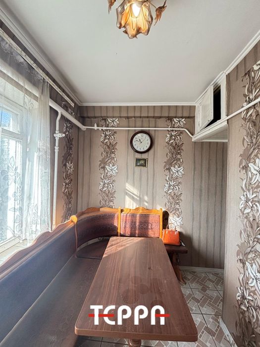 Продаж 3-кімнатної квартири, бул. Центральний