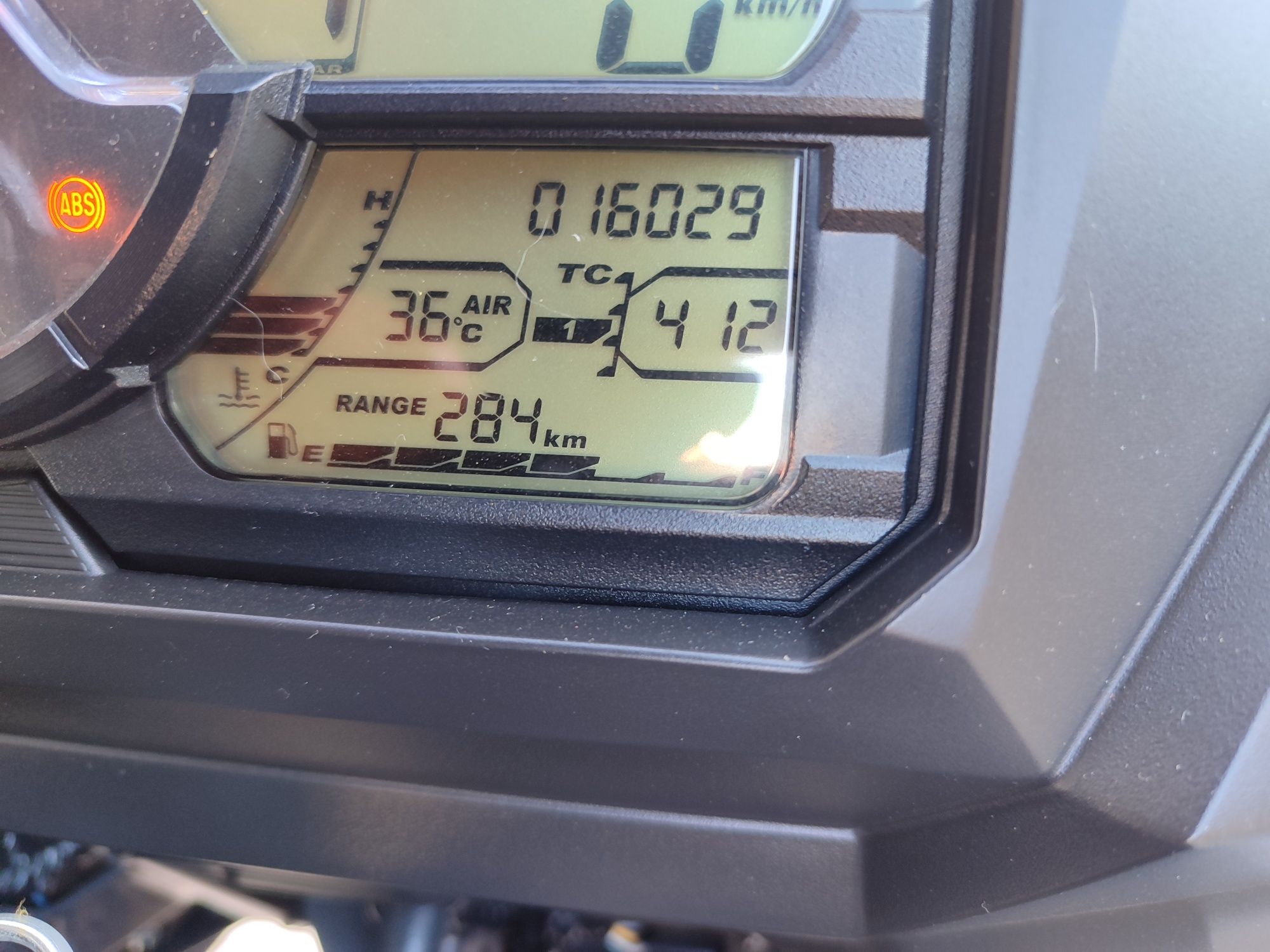 Mota Suzuki vstrom