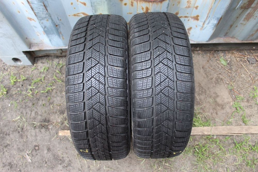 2x 205/50R17 PIRELLI WINTER SOTTOZERO 3 AO1 93H 22r 7mm