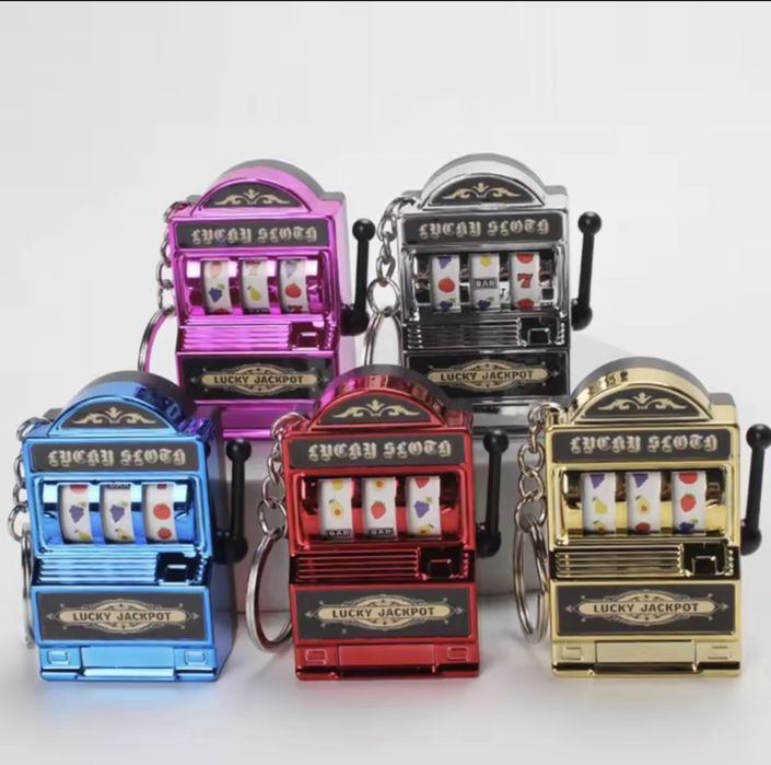 Брелок «Ігровий автомат. Казино»