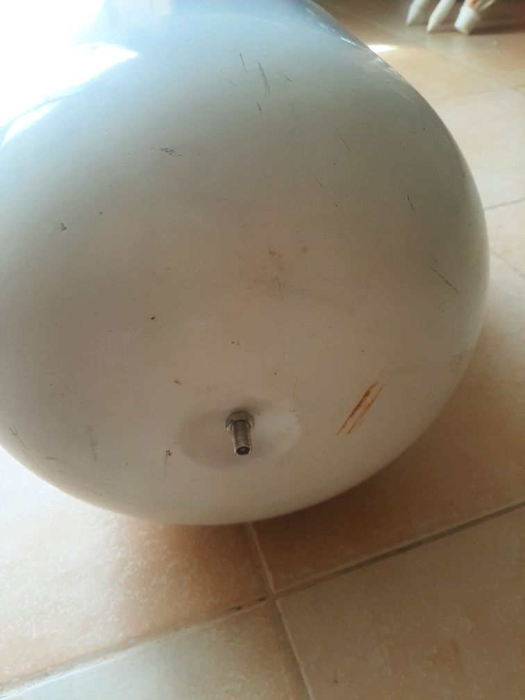 Tanque pressurizador ideal para 80 bolas de ténis