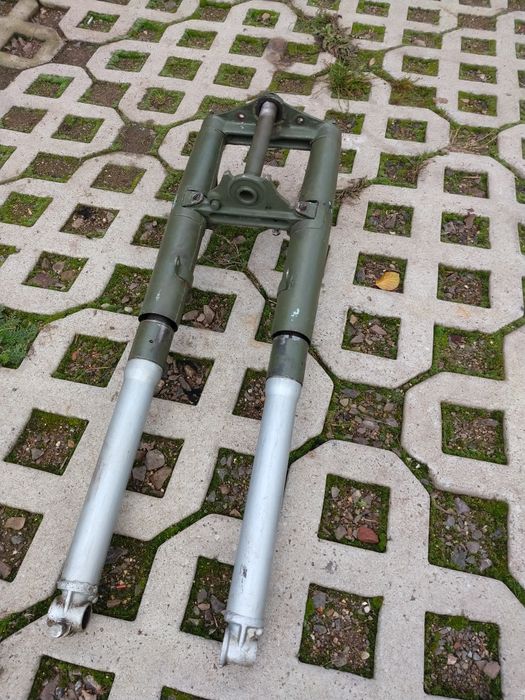 Zawieszenie przednie Dniepr K750