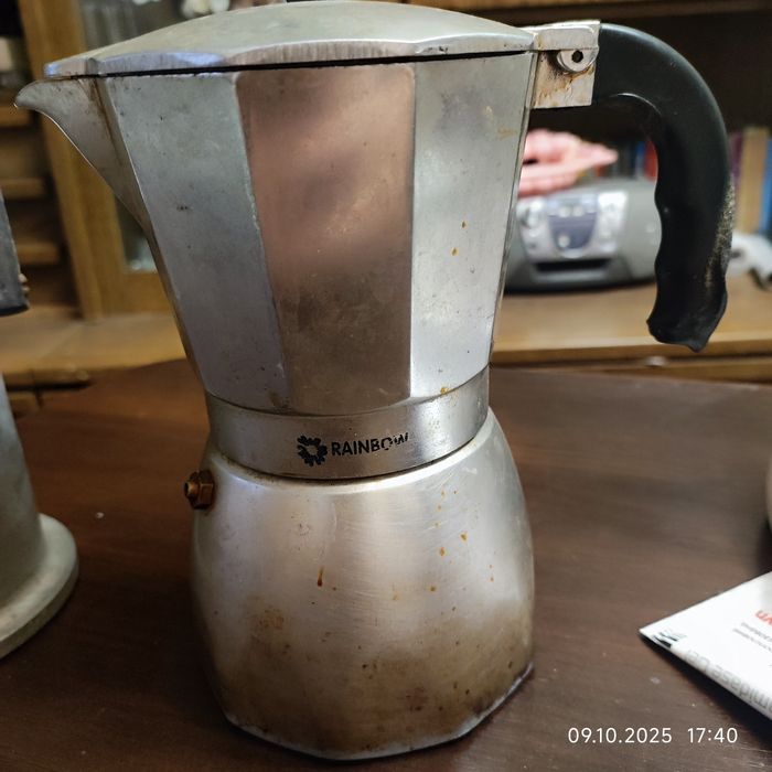 Продам гейзерні кофеваркии